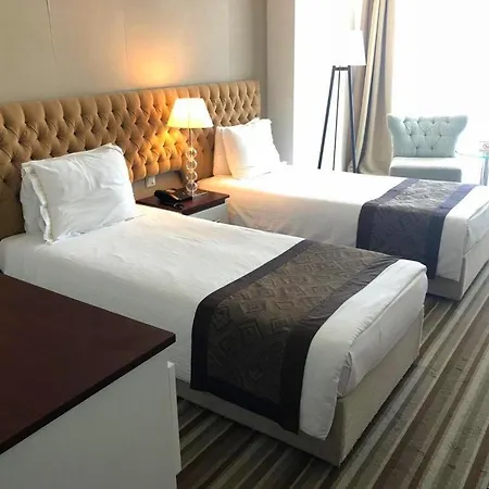 Denizkizi & Denizkizi Royal Seafront Resort & Restaurant & Beach Club Szálloda 4*