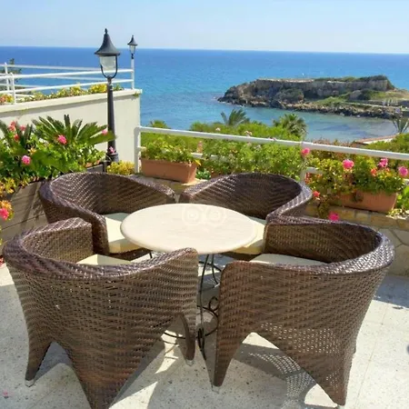 Denizkizi & Denizkizi Royal Seafront Resort & Restaurant & Beach Club 4*