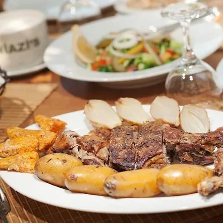 Denizkizi & Denizkizi Royal Seafront Resort & Restaurant & Beach Club 4*